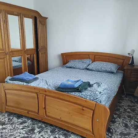 - Unirii - Timpuri Noi Apartamento *